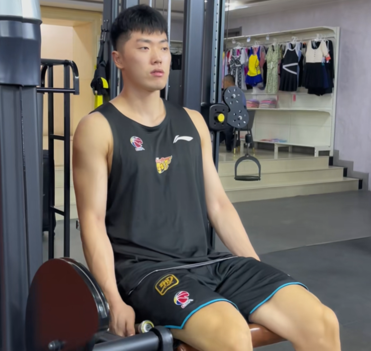 还是不行, 投篮只是看