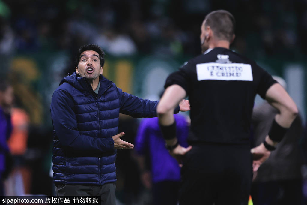 取欧联杯资, 当前足球世 取欧联杯资, 当前足球世